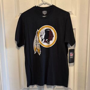 Washington Commanders/Readskins NFL Size Small 100% Cotton Graphic Tee T- Shirt